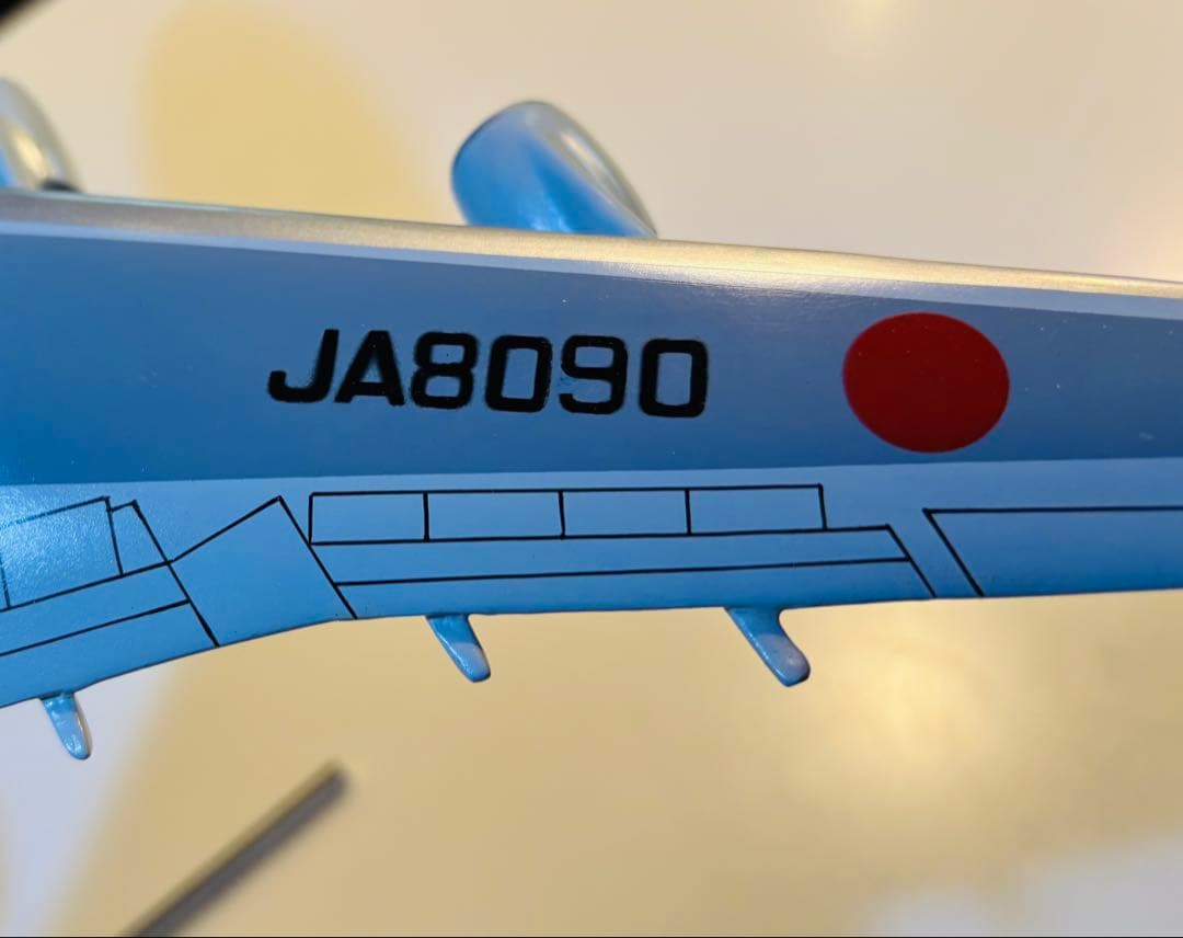 JAL 747モデル 1/200スケール