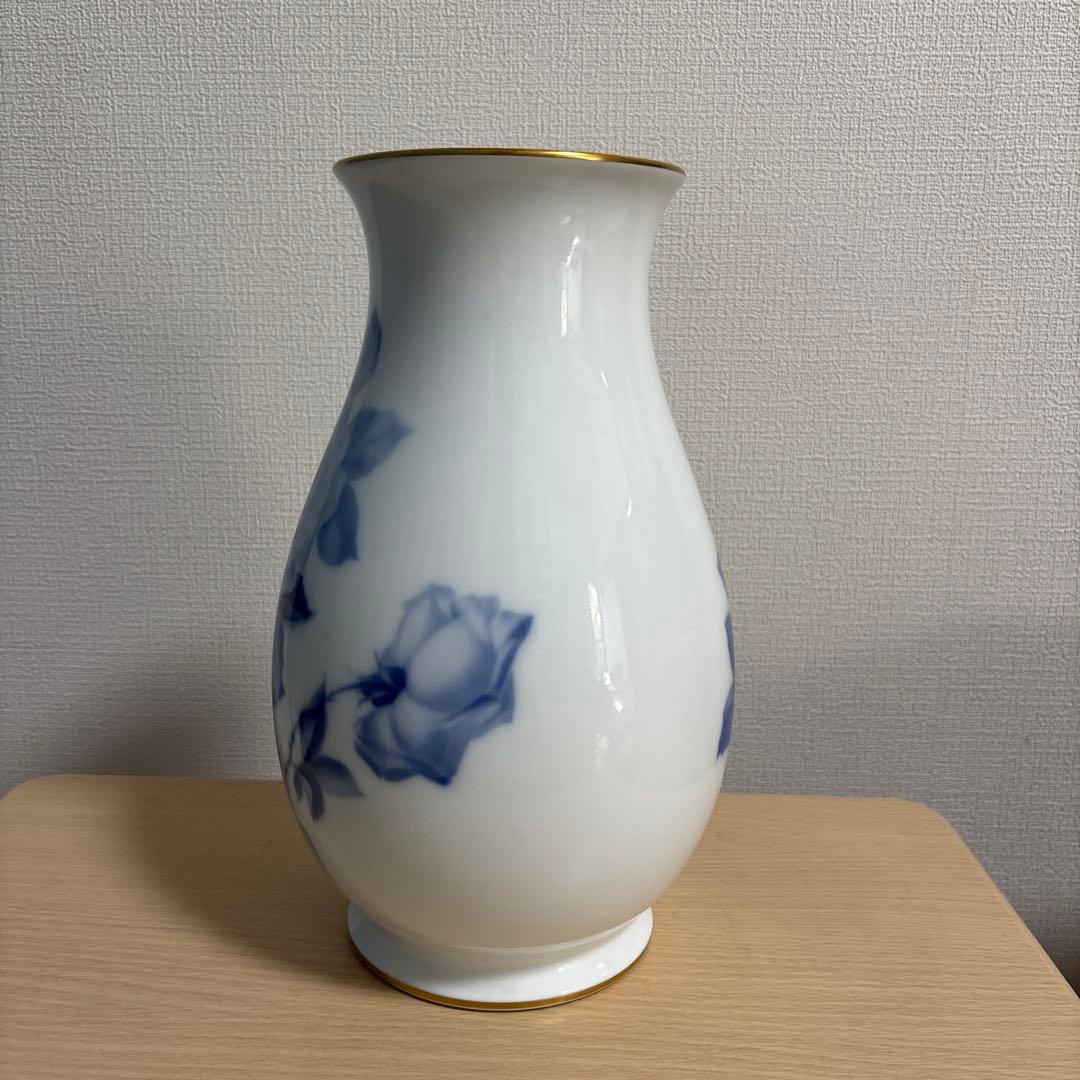 大倉陶園　OKURAブルーローズ　花器　花瓶　飾壺　青薔薇