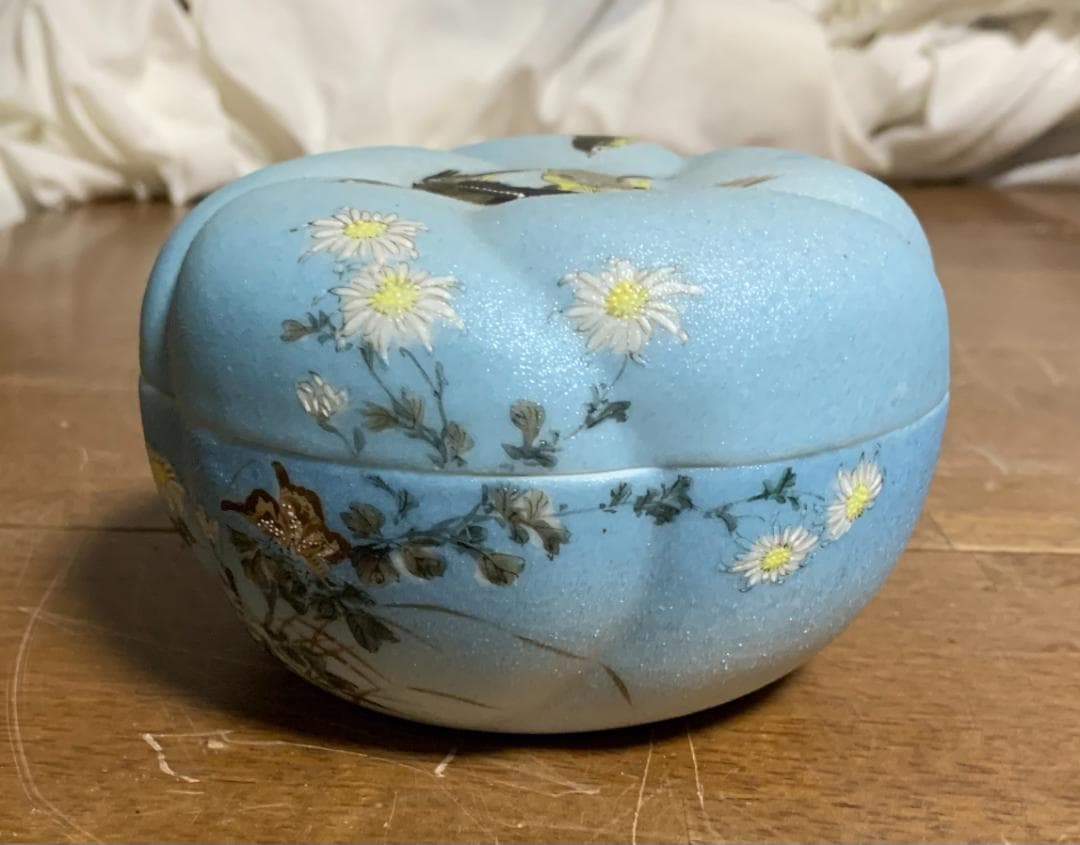 中国美術 菓子器 鳥・蝶・花模様 陶器 中国古玩 現状品!!