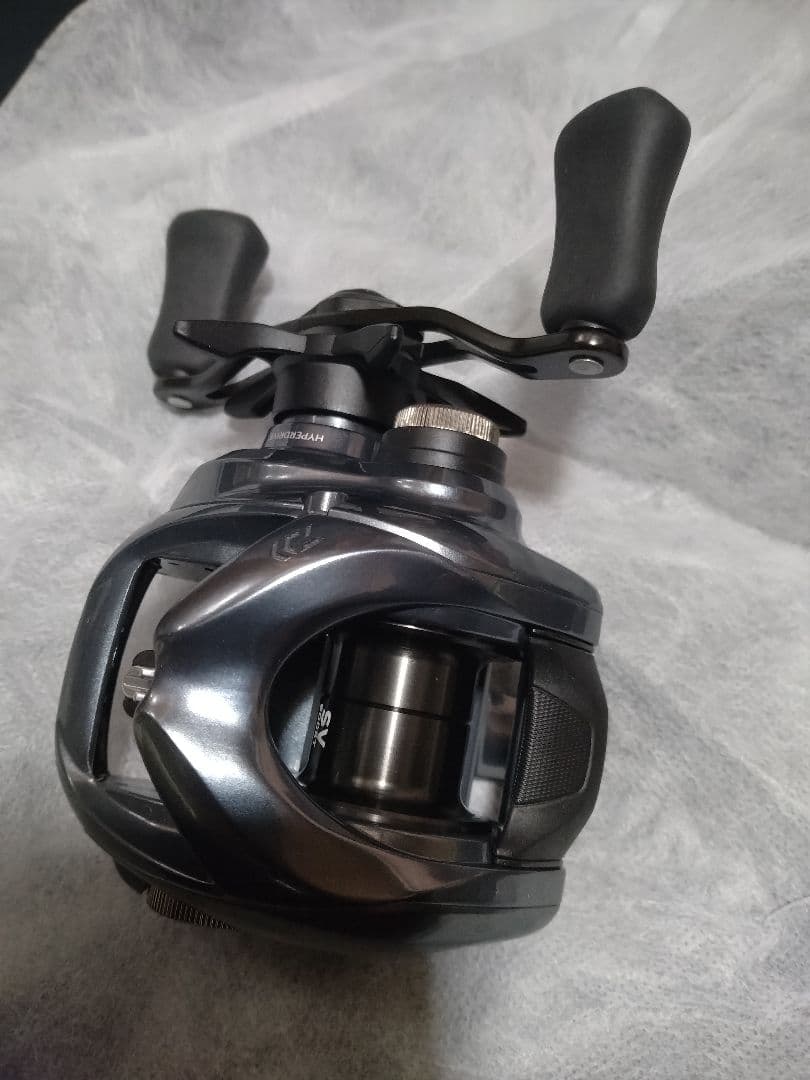 ダイワ ＤＡＩＷＡ 25TATULA SV TW 100XH ベイトリール