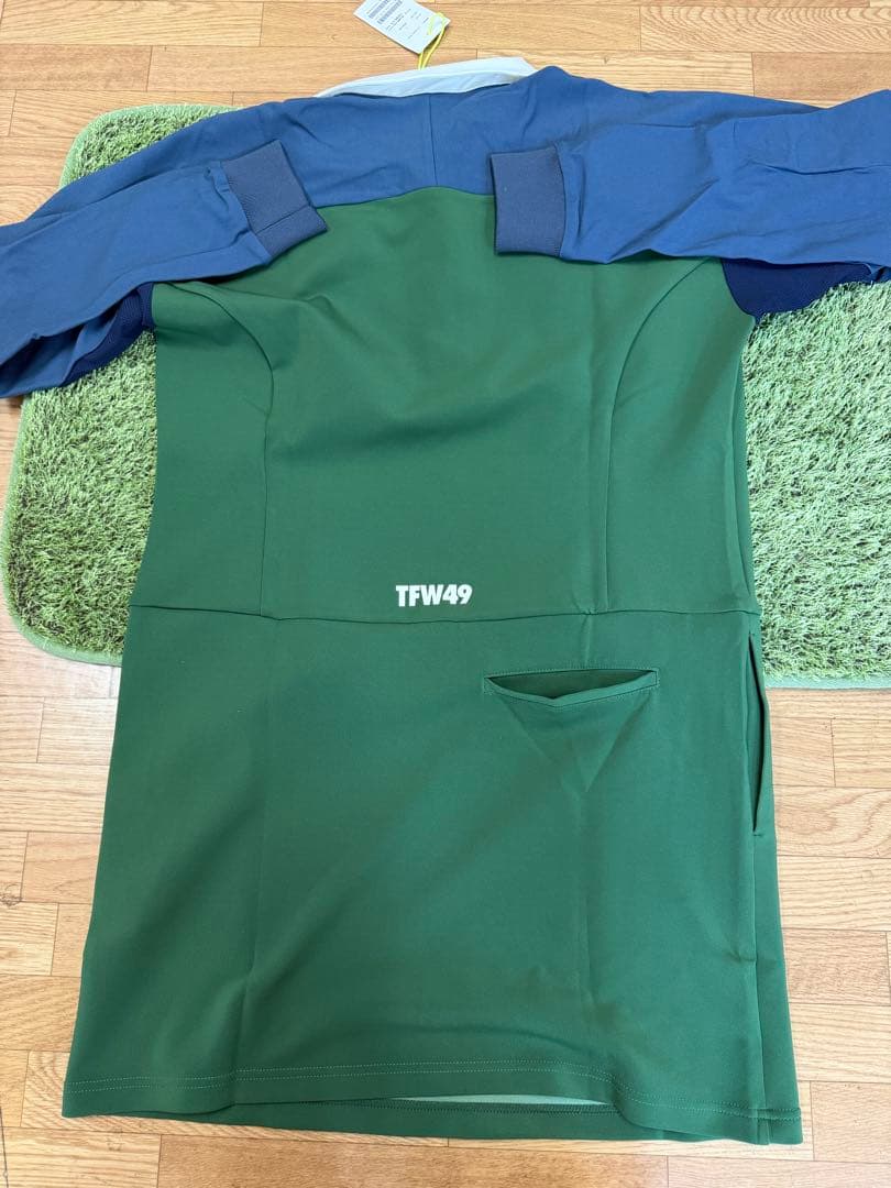 B*中様 新品正規品【TFW49/size L】ワンピース　長袖ポロシャツカット