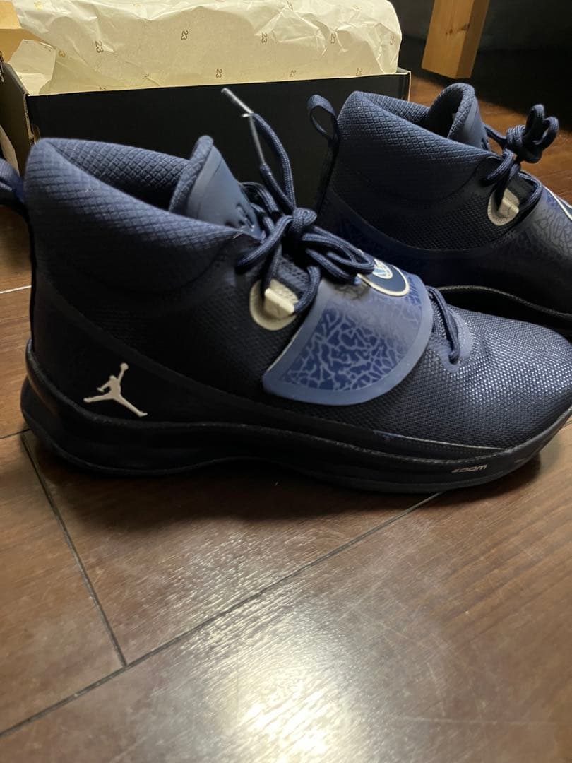 【新品カスタム】Jordan バスケットボールシューズ ネイビー