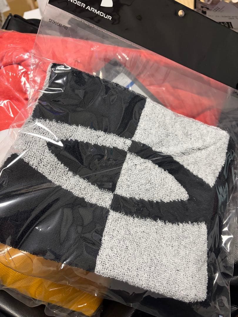 UNDER ARMOUR 2026福袋　メンズXL