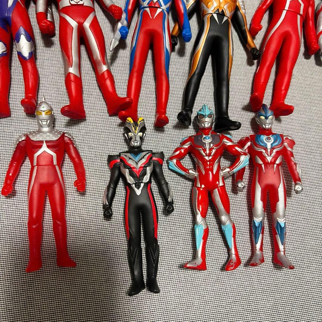 ウルトラマン　ウルトラ怪獣　ソフビ　まとめ売り　59体