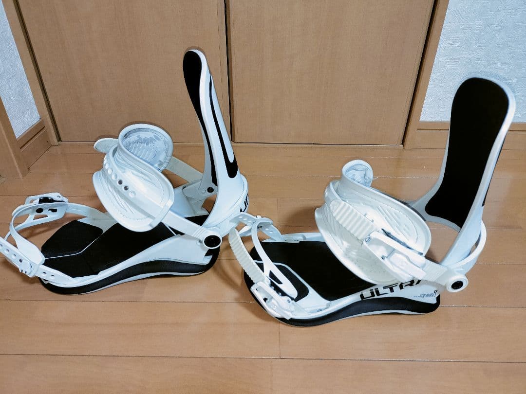 Union ULTRA ホワイト ビンディング MENS Mサイズ 22-23