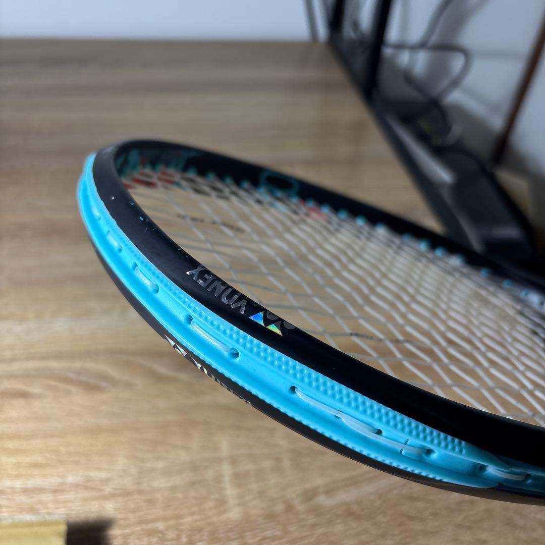 YONEX GEOBREAK 70V UL2 美品　廃盤色　軟式　最安値