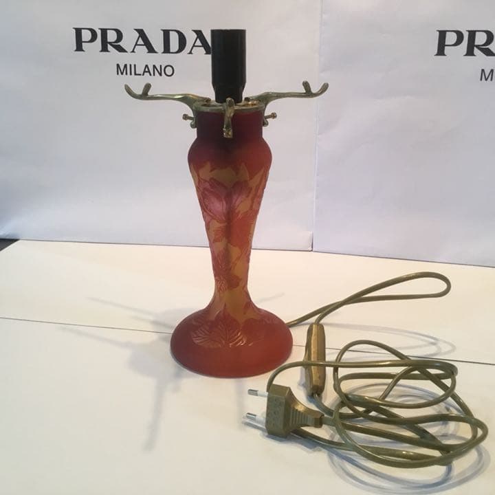 エミール・ガレ 復刻版 新品 ルーマニア カメオ彫 ランプ ライトスタンド 希少