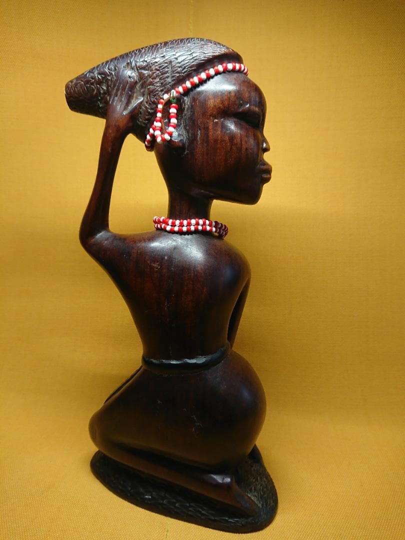 【美品】人形　木彫　彫像　オブジェ　置物　インテリア　工芸品　美術品　A2520
