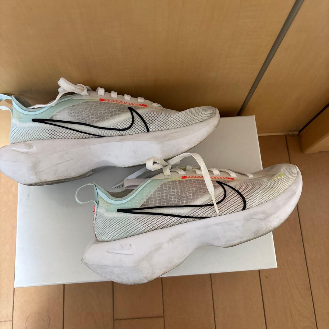 Nike Vista Lite ランニングシューズ