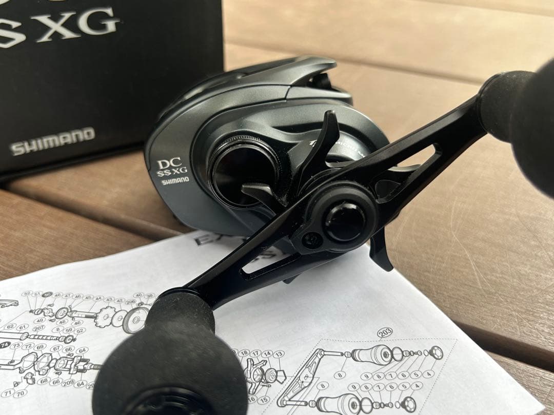 20 EXSENCE DC SS XG 右　SHIMANO エクスセンス　(70