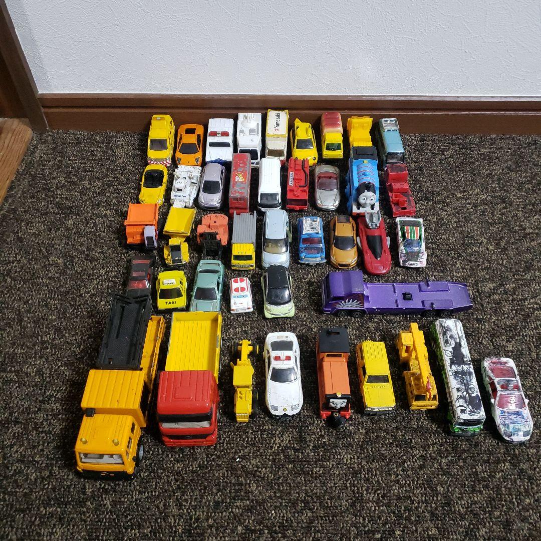 トミカとミックスカー