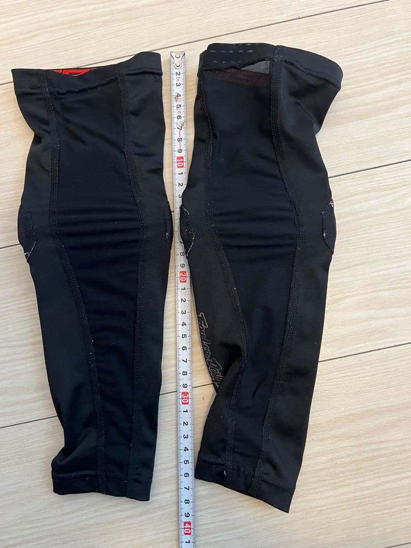 Troy Lee Designs 迷彩ショートパンツとプロテクターセット　他