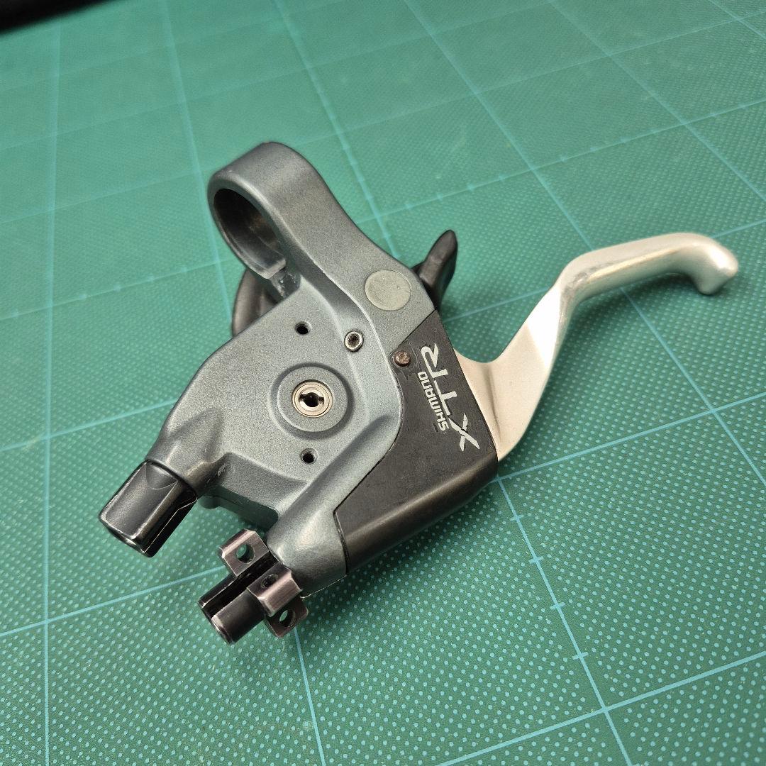 ●中古品　シマノ XTR 8×3速 ST-M950　　[ジャンク品]