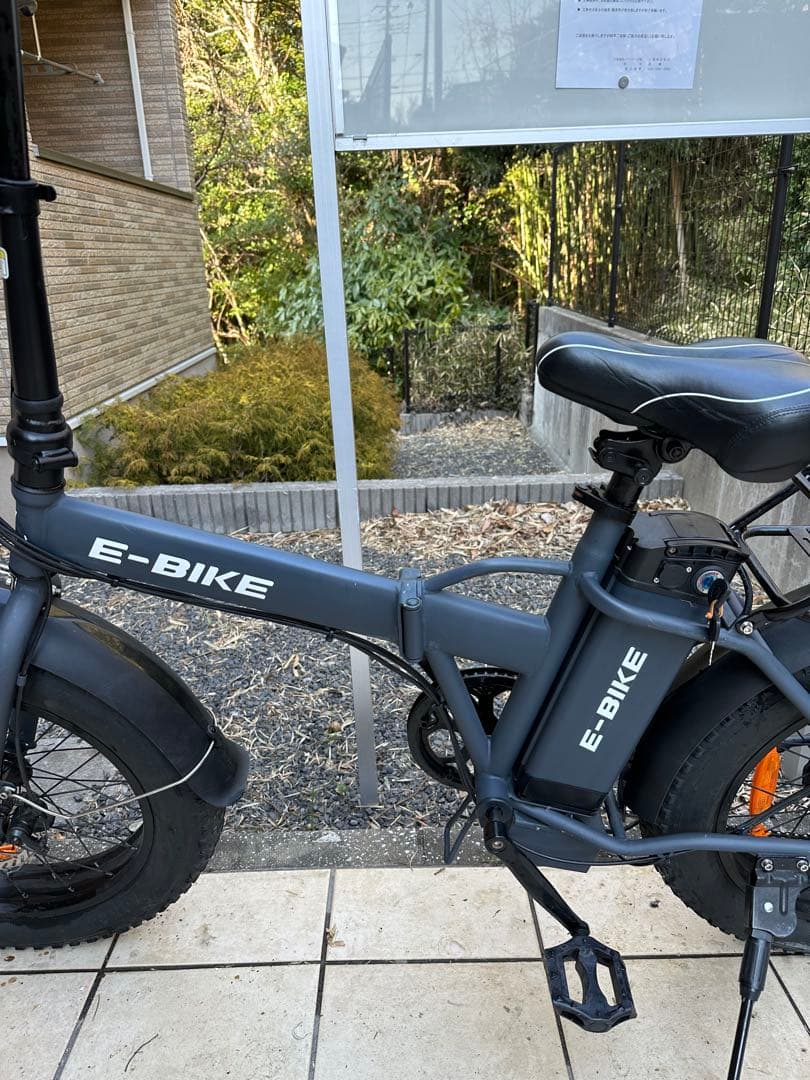 ん*様 ファットバイク　20インチ　折り畳み電動自転車 FATBIKE 7段変速