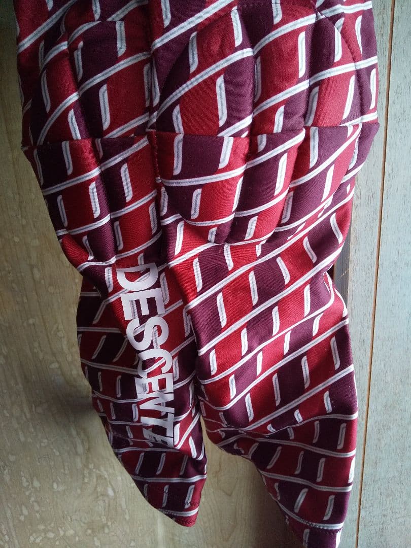 極美良品 デサントJrワンピース サイズ 150