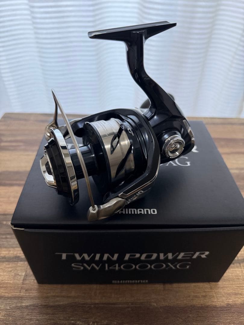 美品　シマノ　ツインパワーsw14000xg