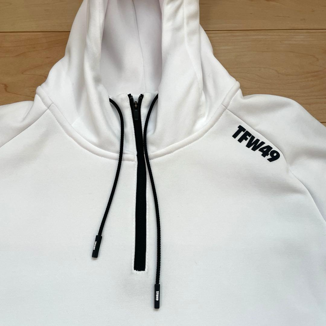 最終値下げ‼️TFW49 COMBINATION HOODIEパーカー