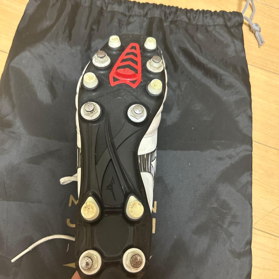 サッカー用スパイク