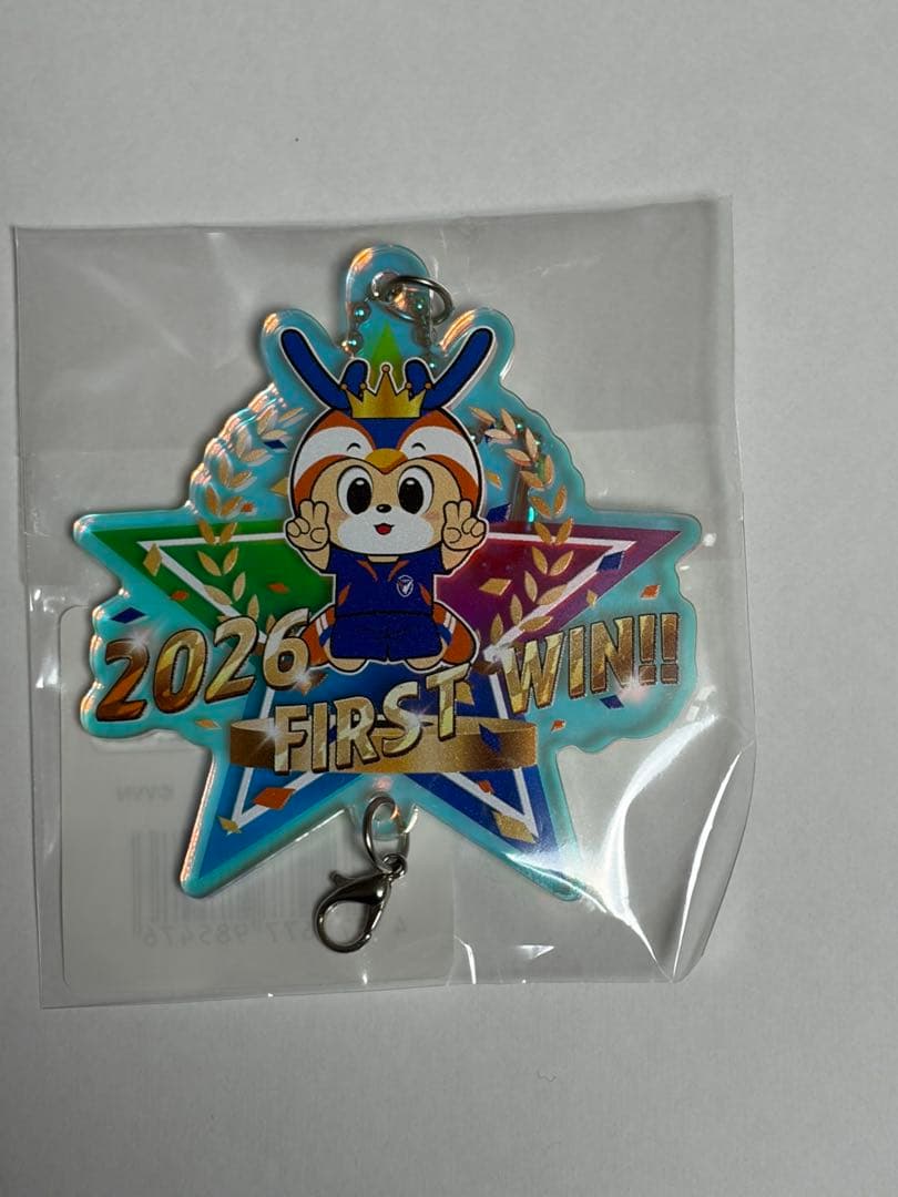 Vファーレン長崎　金のヴィヴィくん、だるまキーホルダー、ヴィクトリーヴィヴィくん