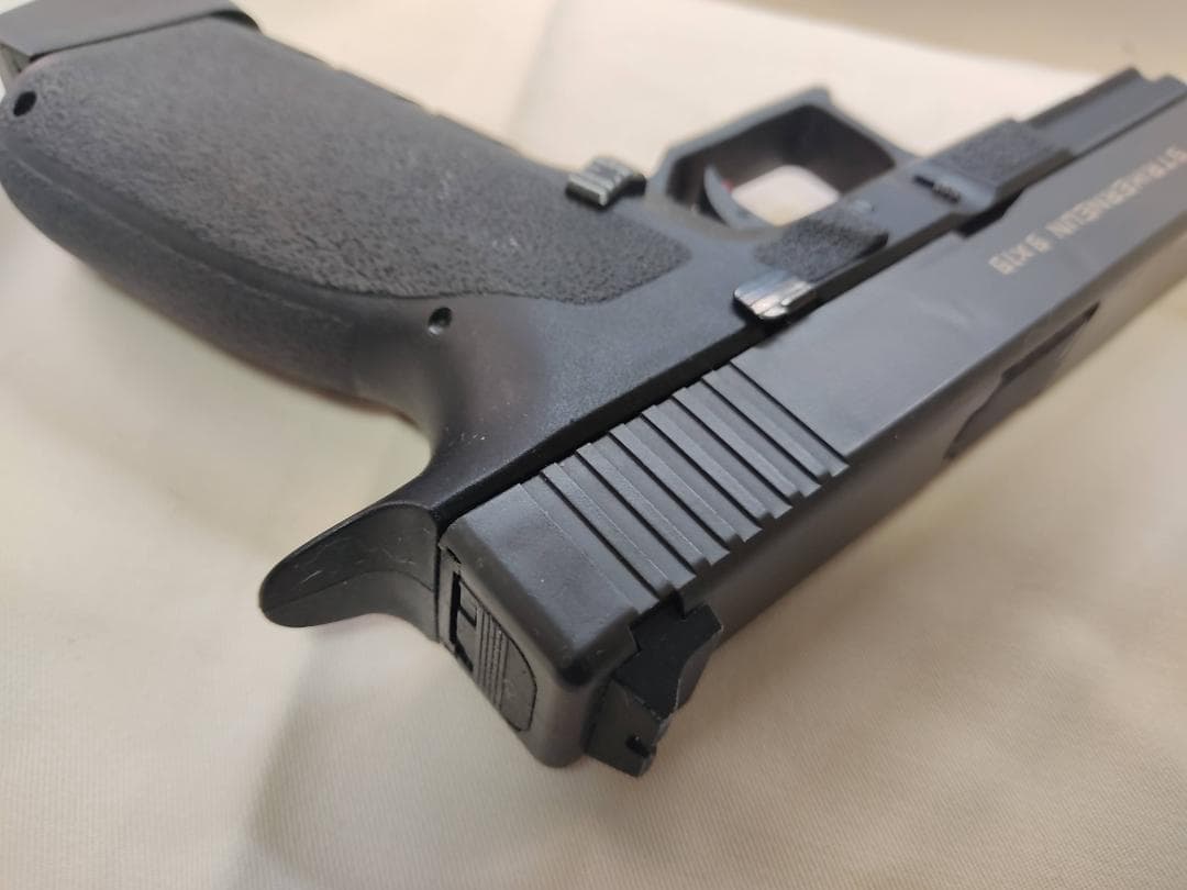 Carbon8 STRIKER 9 カーボネイト ストライカー9 Co2ガスガン