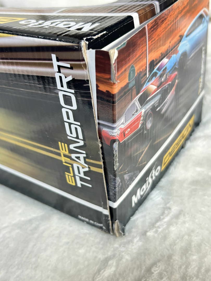 ミニカー 1/24 Maisto GT-R R34 & Datsun 620