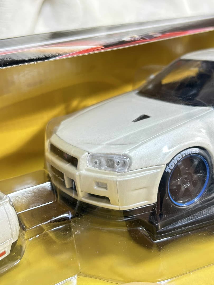 ミニカー 1/24 Maisto GT-R R34 & Datsun 620