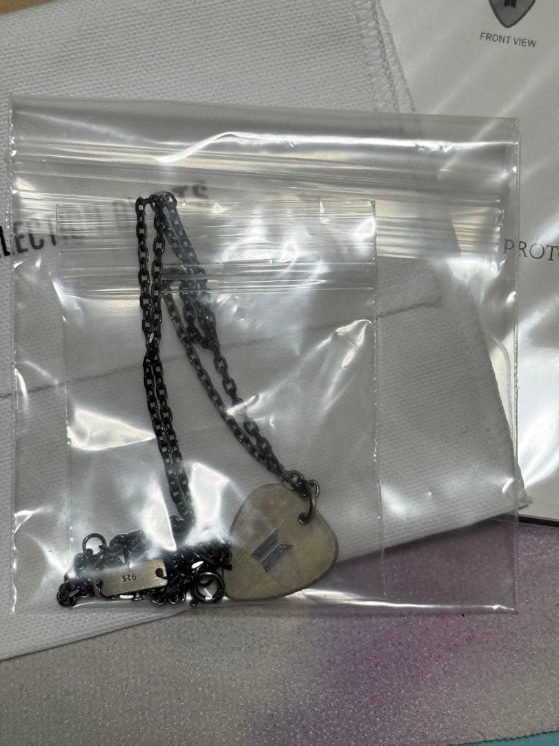 未使用美品 BTS SUGA シュガ アーティストメイドネックレス シルバー