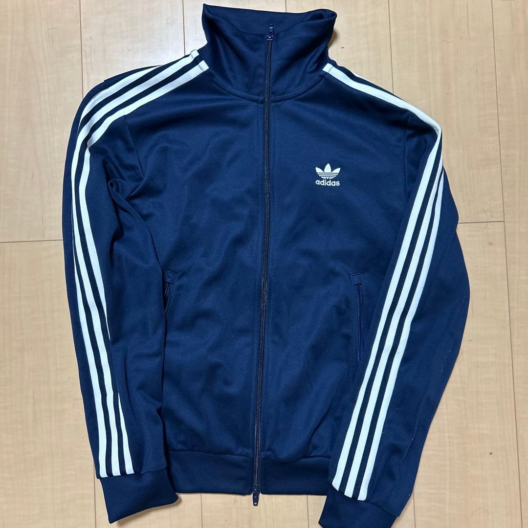 adidas オリジナル　ジャージ　上下セット　値下げ！