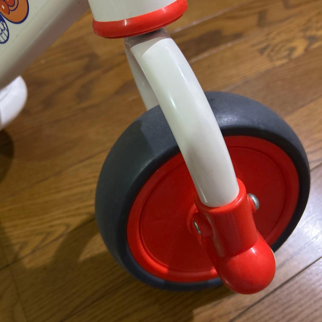 アンパンマン バランスバイク