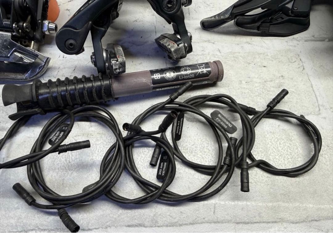 シマノ　アルテグラ　r8050 di2 コンポセット