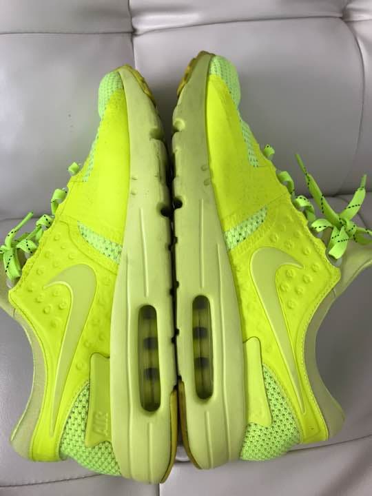 NIKE　AIR MAXID
