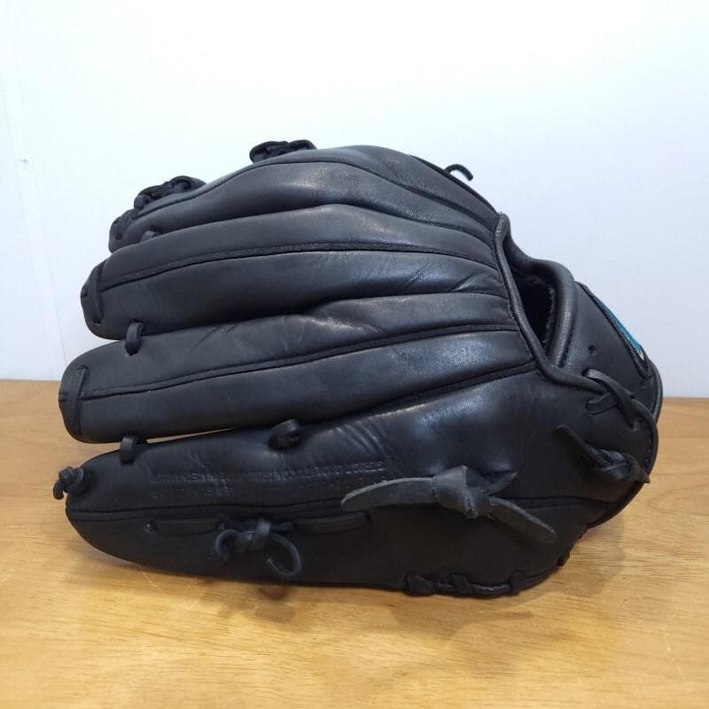 ミズノ MIZUNO 二岡モデル 巨人時代 Mマークラベル 内野用 軟式グローブ