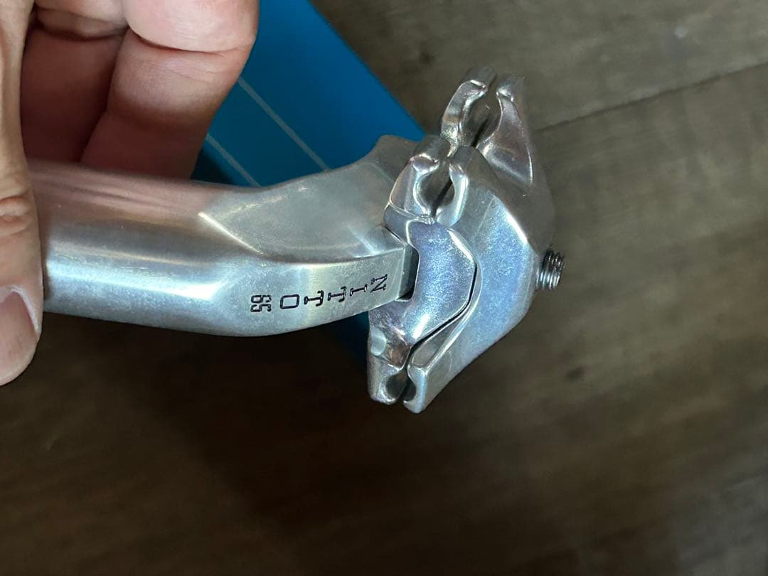 NITTO S65 シートポスト シルバー