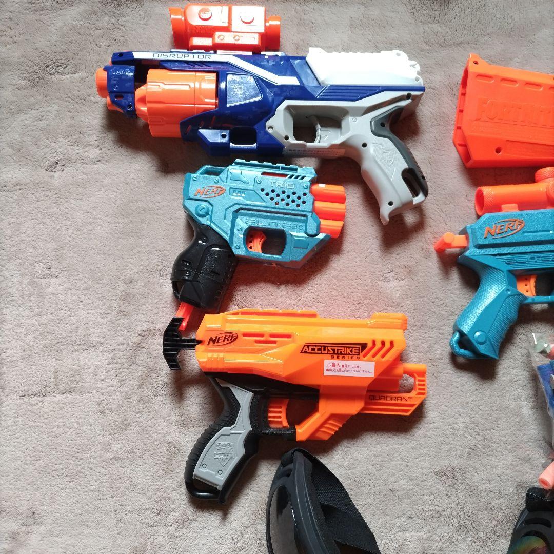 NERF トイガンセット 6丁とゴーグル付き