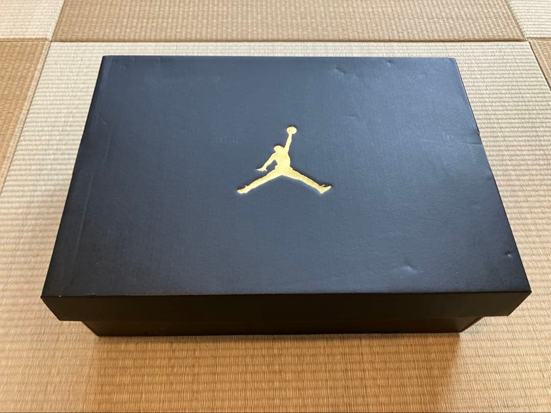 【箱付未使用】AIR JORDAN LEGACY 312 LOW Paris