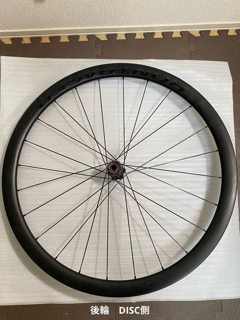 Bontrager Aeolus Pro 37 TLR DISC前後ホイール