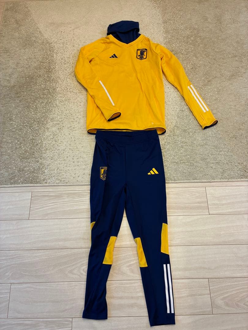adidas JFA トレーニングウェア上下セット➕半袖