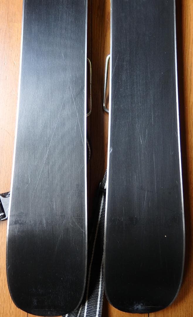 SALOMON,GENFACTORY　板90ｃｍ、ブーツ約25.0～25.5ｃｍ