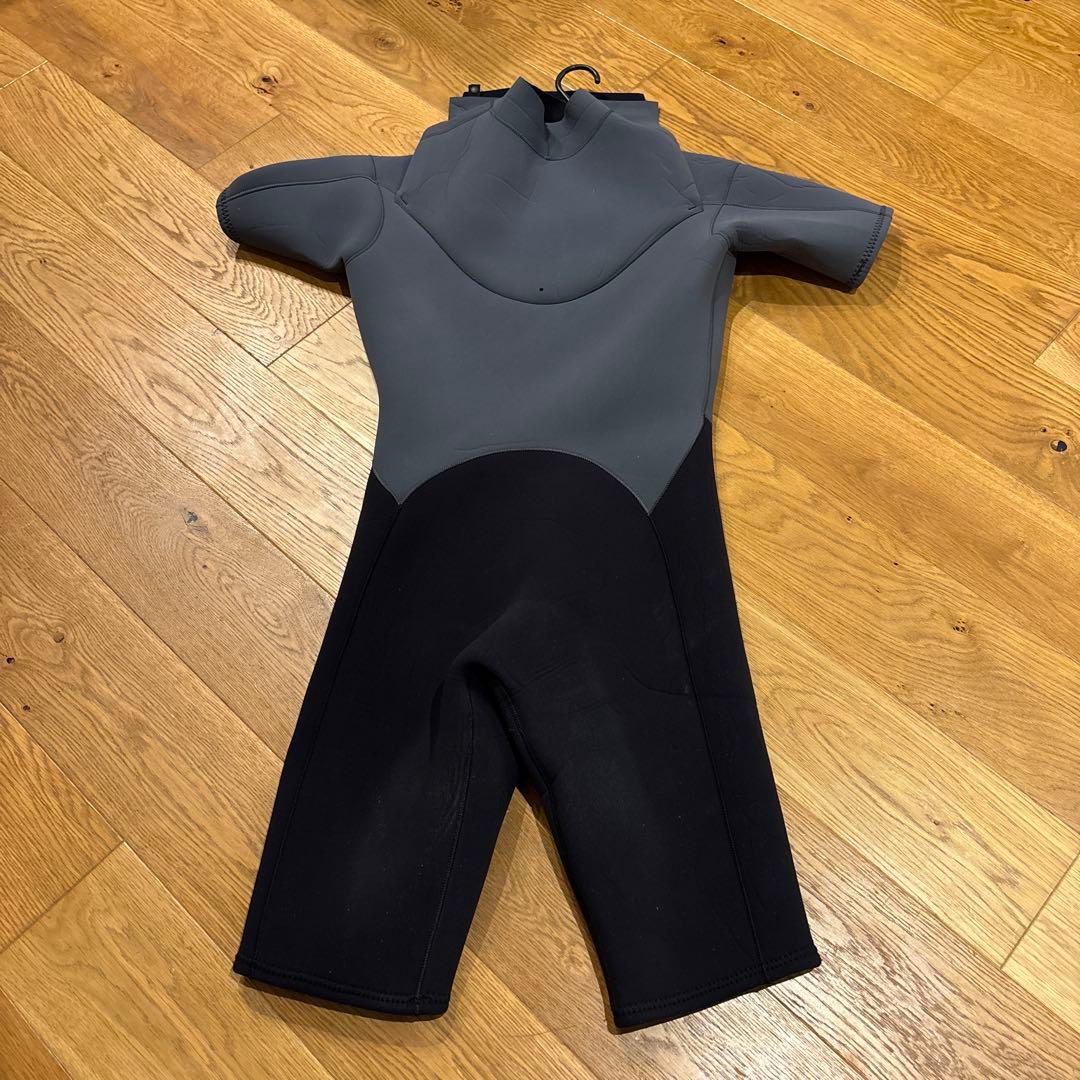 ウェットスーツ 半袖 ショートパンツ グレー/ブラック