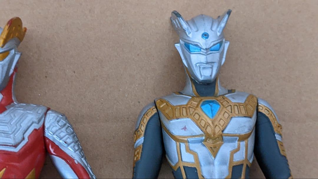 ウルトラマンソフビ　ゼロダークネス等