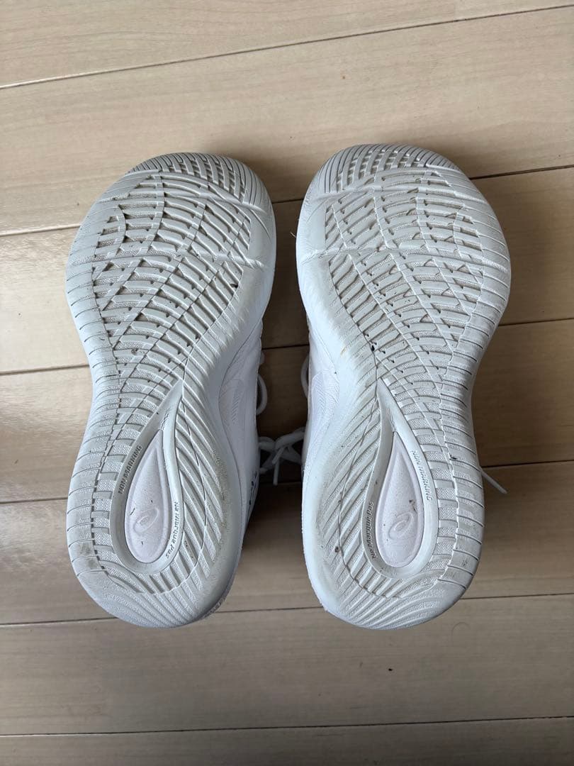 asics ノバサージlow2
