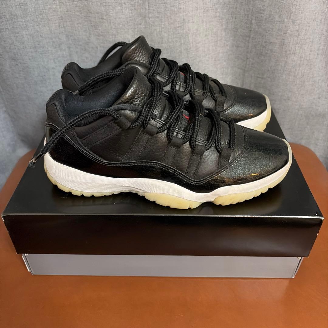シューズ(男性用) NIKE AIR JORDAN11 LOW 72-10