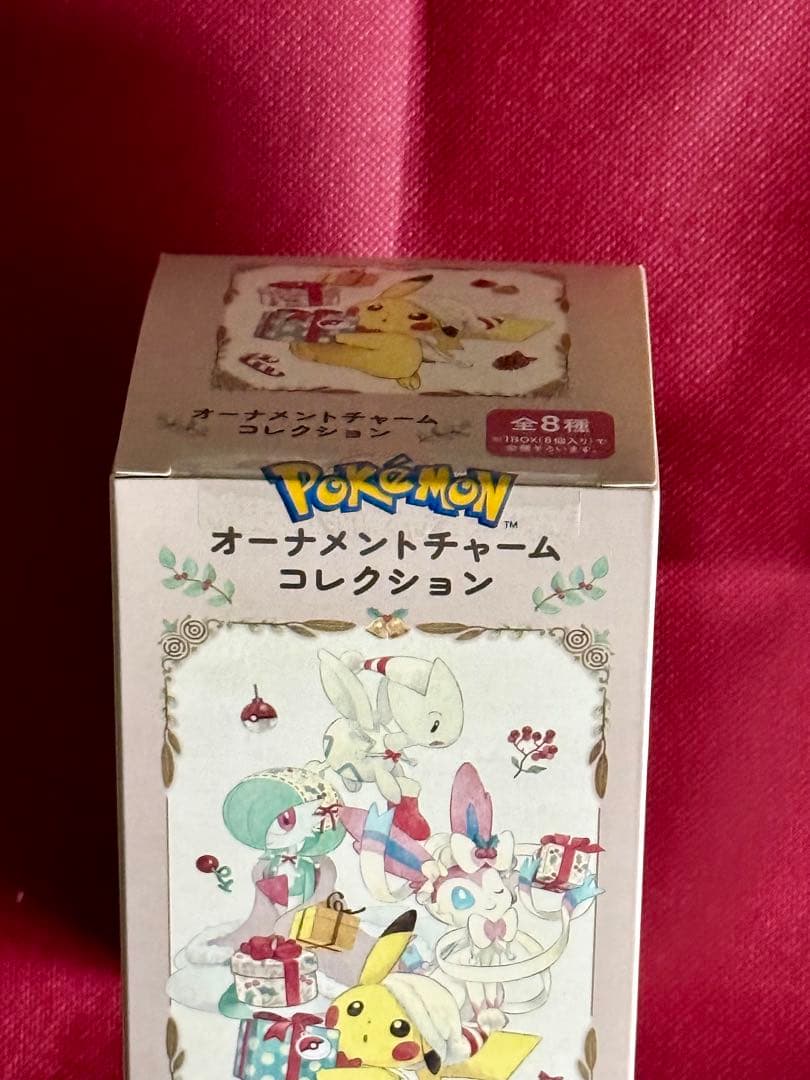 オーナメントチャーム Pokémon Holiday Blessings BOX