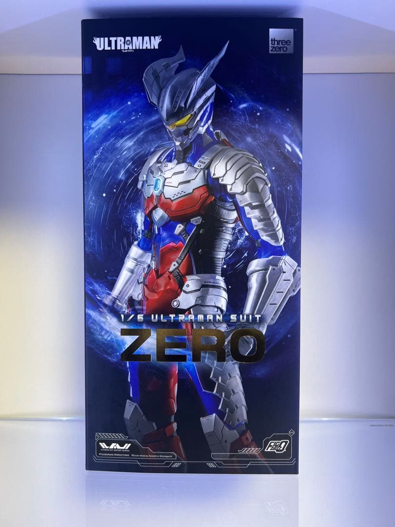threezero ウルトラマン　ゼロ　ULTRAMAN SUIT フィギュア