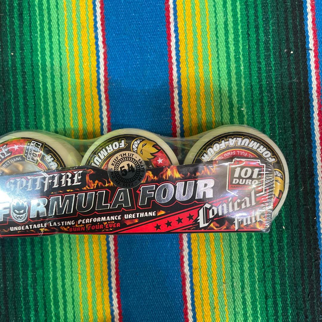 スケートボード Spitfire Formula Four 101Duro 54mm