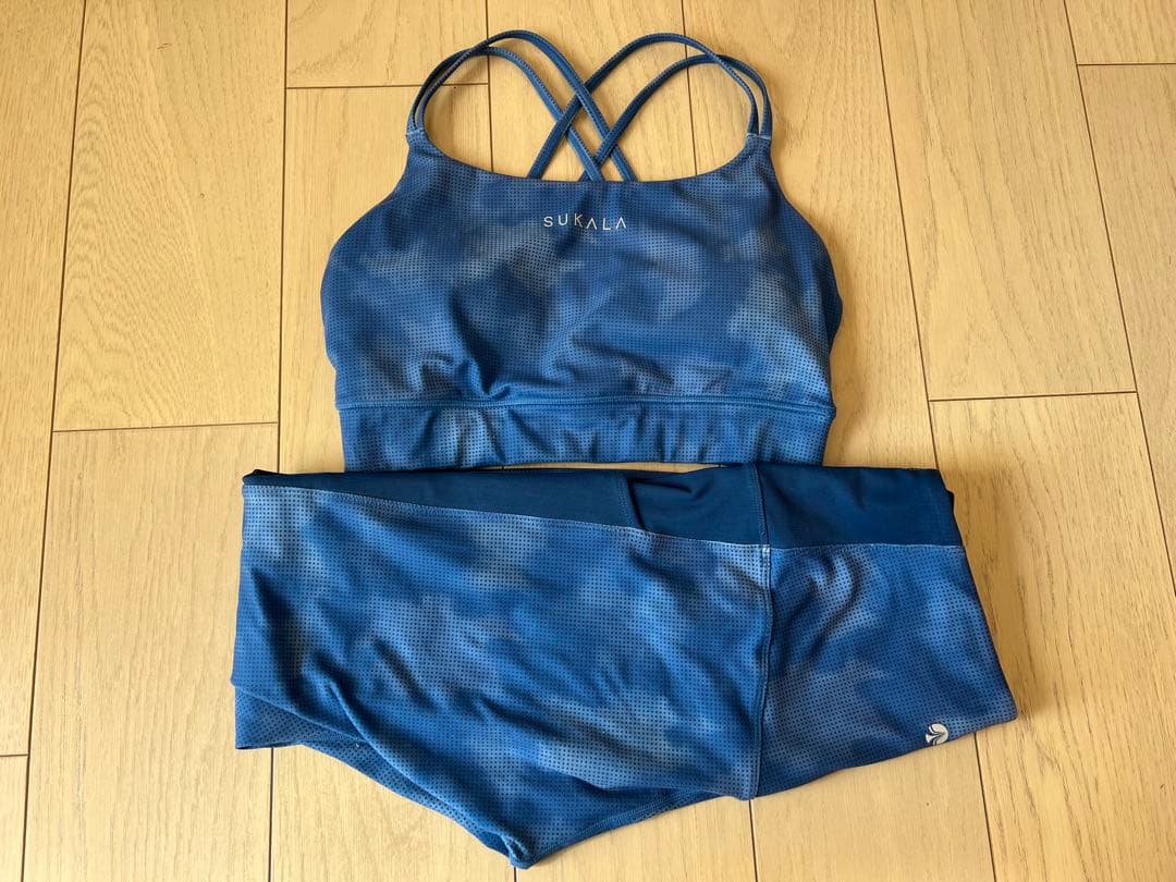 SUKALA スカーラ アシンメトリータンクトップ レギンス上下セットM
