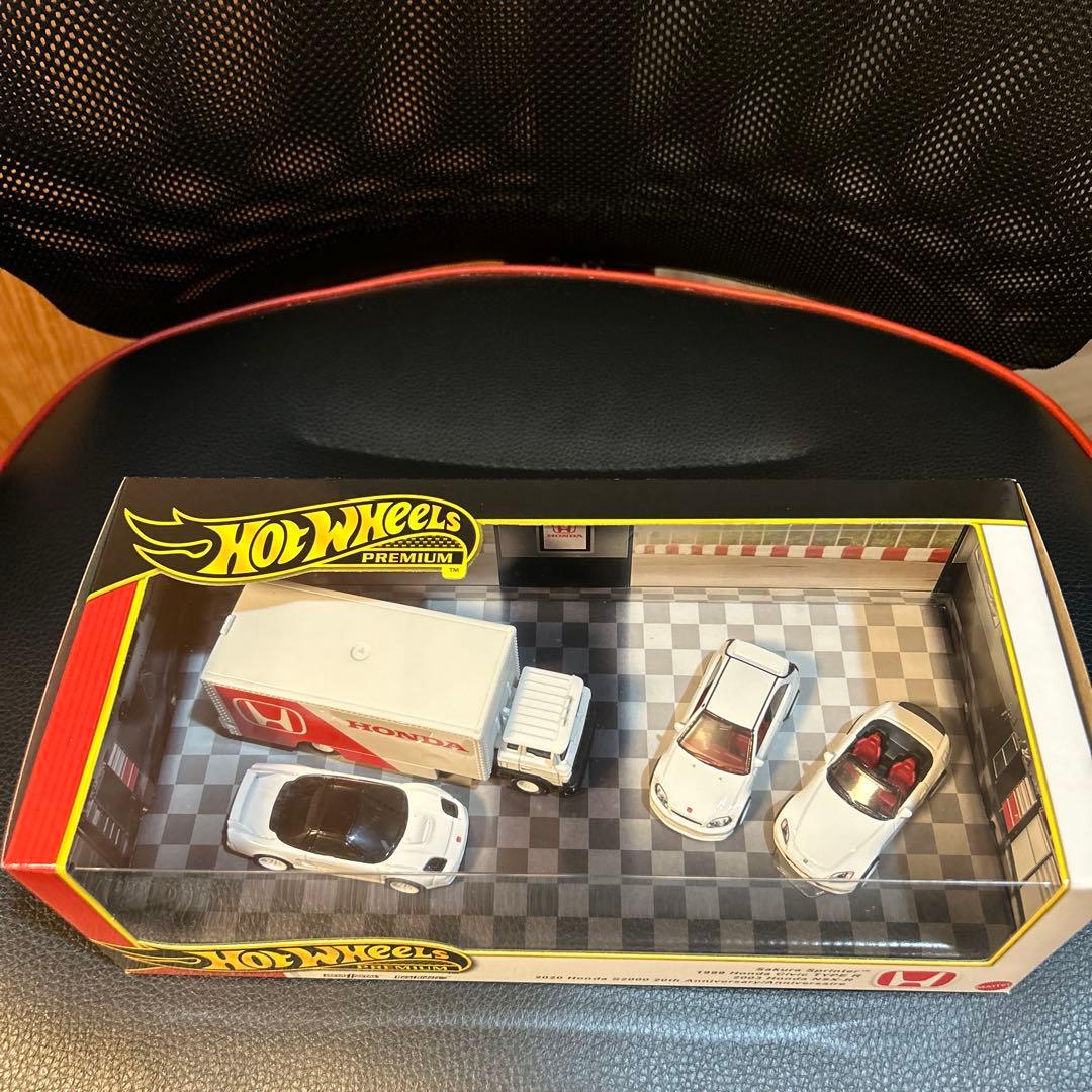 ホットウィール プレミアム ホンダ ジオラマコレクターセット