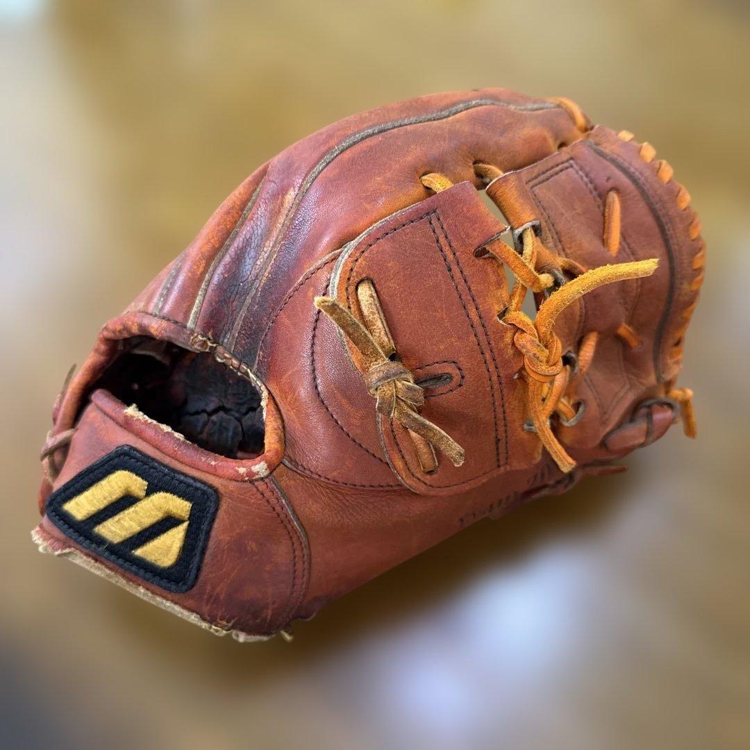 ふ*ん様 MizunoPro オーダー グローブ　投手用（甲子園で使用）ボール付