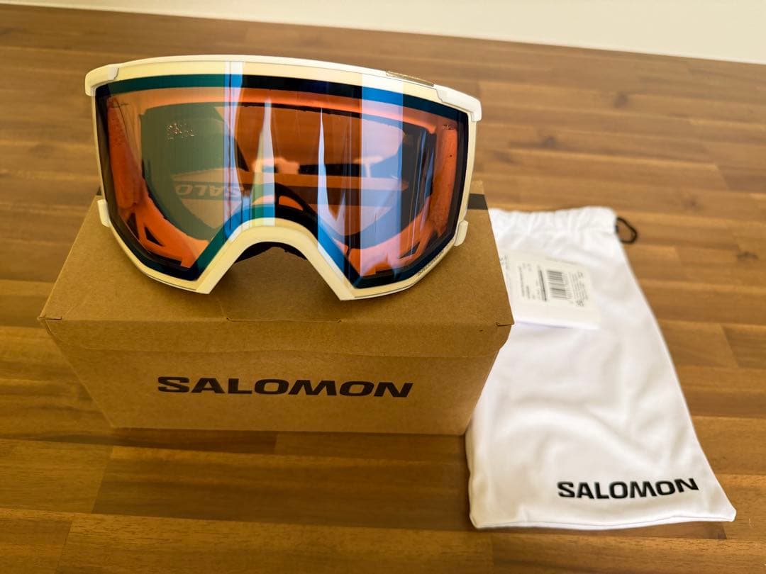 新品SALOMON S/VIEW WHITE調光レンズ 全天候フォトクロ