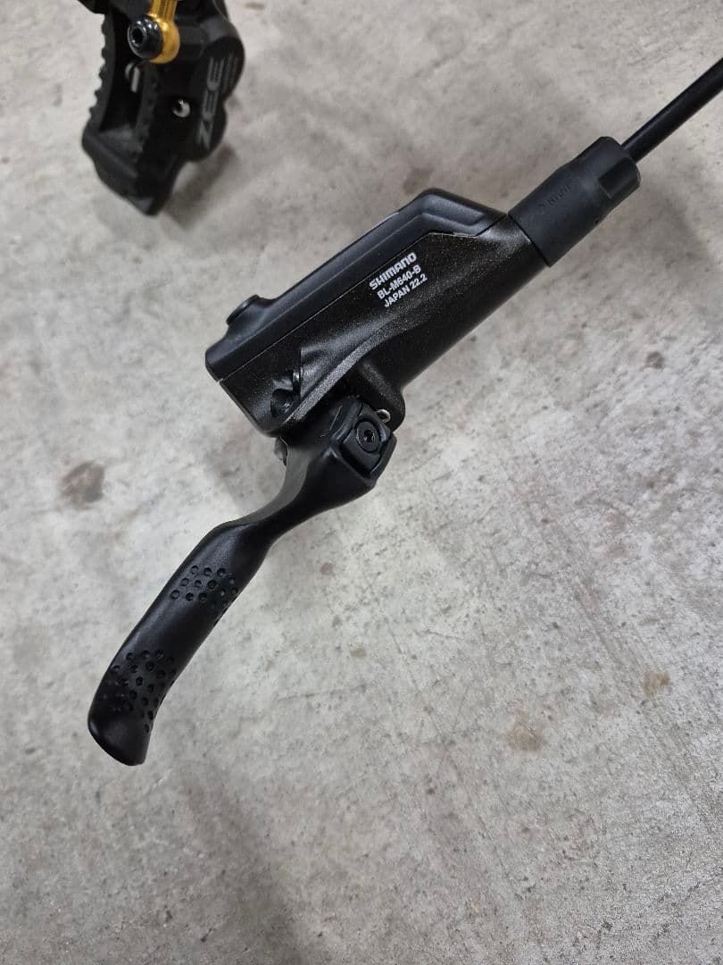 shimano ZEE ダートジャンプ